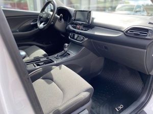 Hyundai i30 bild 7