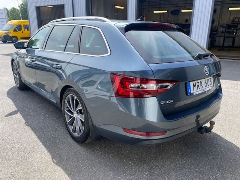 Skoda Superb bild 3