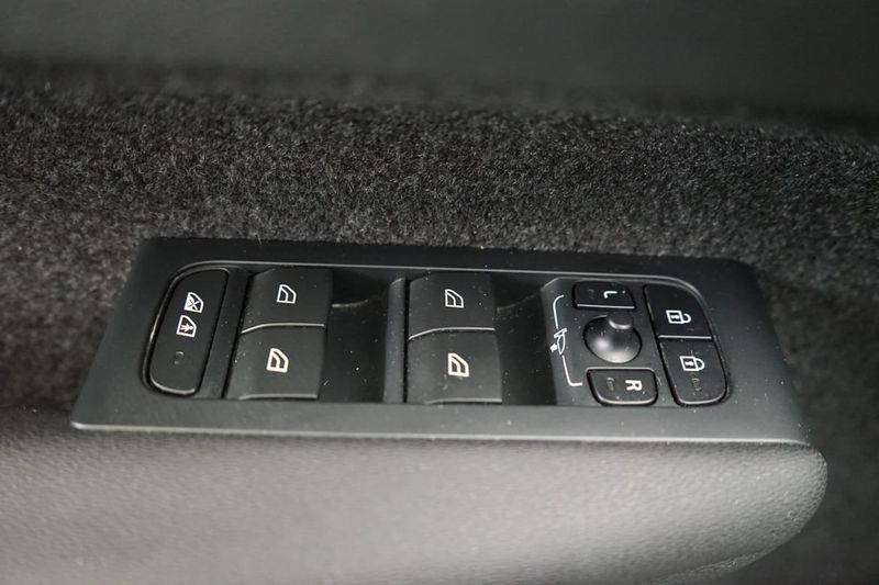 Volvo C40 Recharge bild 11