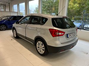 Suzuki SX4 bild 2
