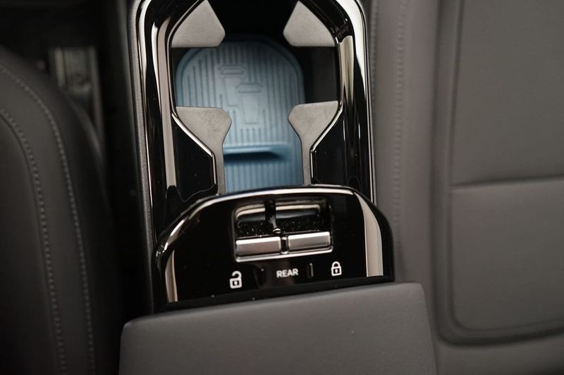 Volvo EX30 bild 12