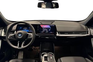 BMW X1 bild 8