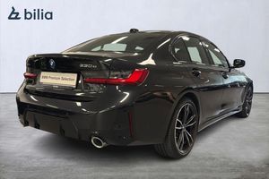 BMW 330 bild 17