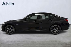 BMW 330 bild 3