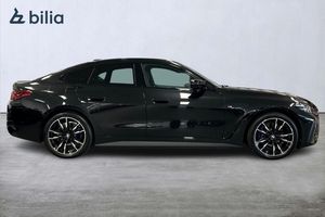 BMW i4 bild 15