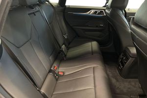 BMW i4 bild 7