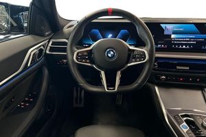 BMW i4 bild 9
