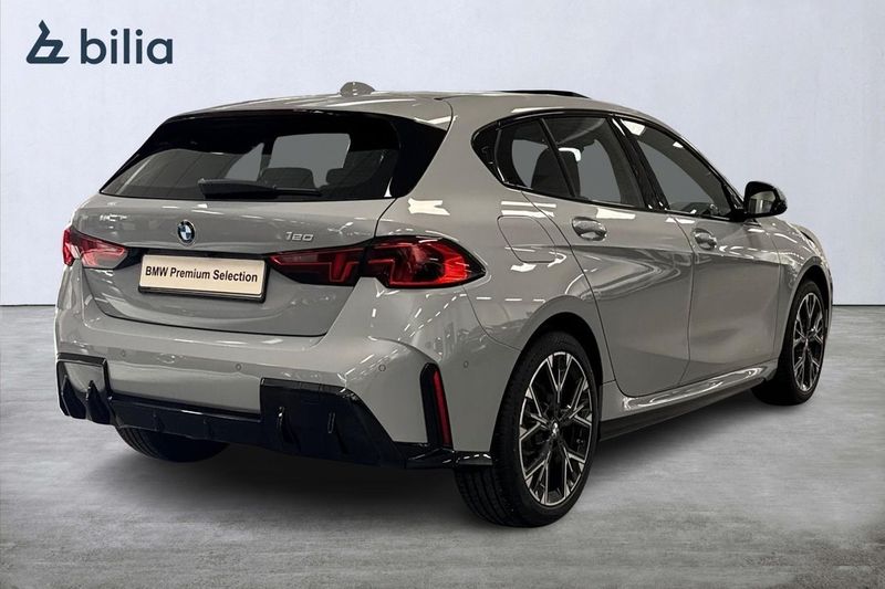 BMW 120 bild 16