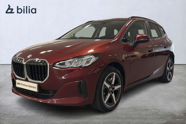 BMW 230 e xDrive Active Tourer | H&K | Panorama | Stol m minne - 2023
