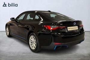BMW i4 bild 2