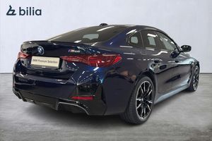 BMW i4 bild 17