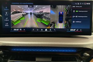 BMW i4 bild 14
