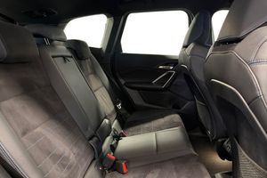 BMW iX1 bild 7