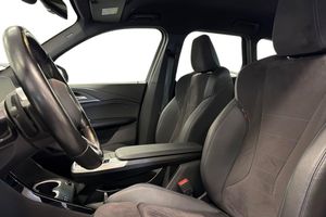 BMW iX1 bild 12