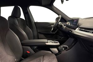 BMW iX1 bild 6
