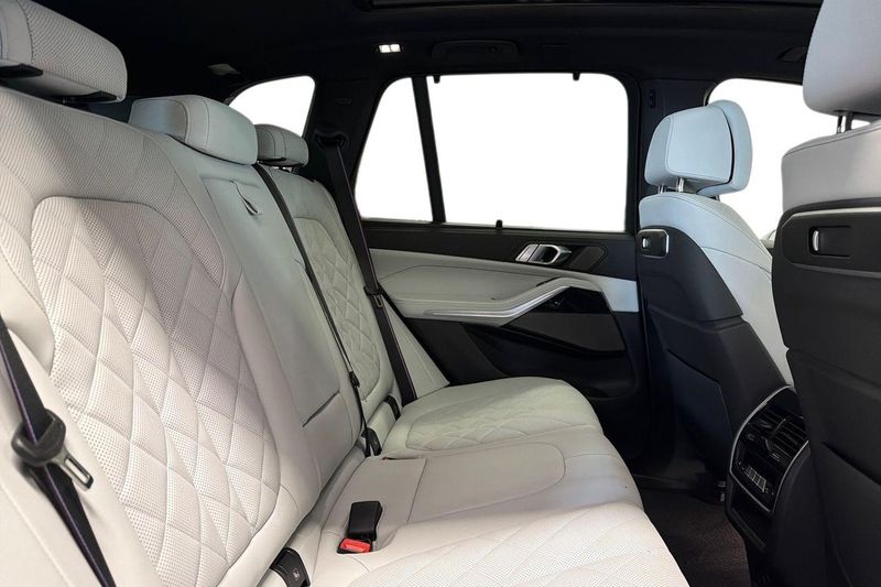 BMW X5 bild 7