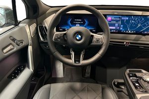 BMW iX bild 9