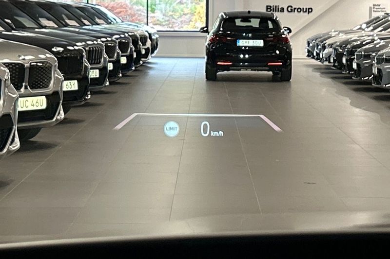 BMW iX bild 18