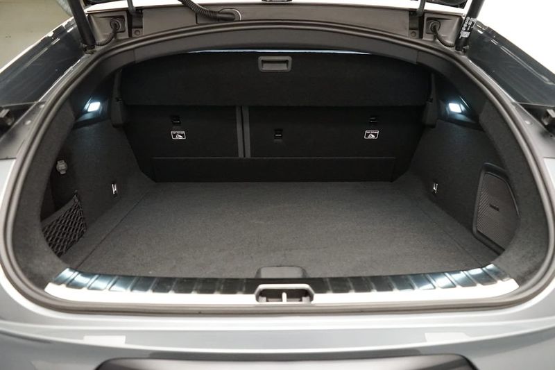 Polestar 4 bild 8
