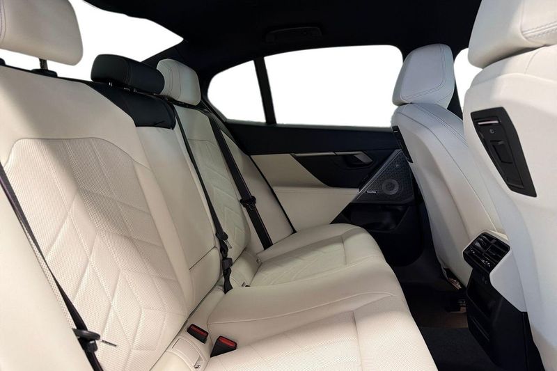 BMW 530 bild 7