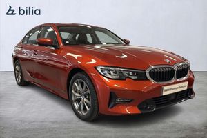 BMW 330 bild 18
