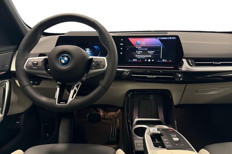 BMW iX1 bild 8