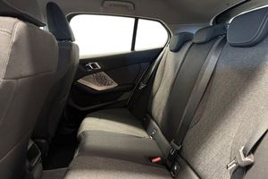 BMW 120 bild 11