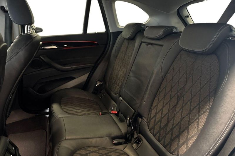 BMW X1 bild 11