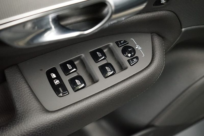 Volvo XC90 bild 13