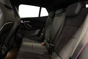 BMW iX2 bild 11