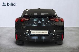 BMW iX2 bild 4