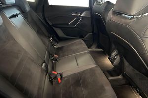 BMW iX1 bild 7
