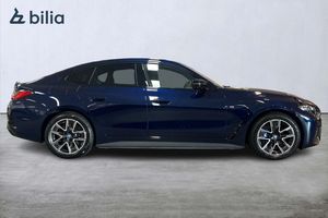 BMW i4 bild 14