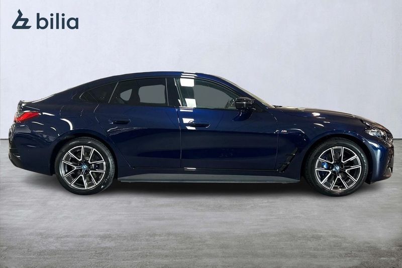 BMW i4 bild 14