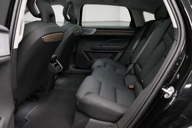 Volvo ES90 bild 13