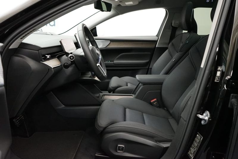 Volvo ES90 bild 8