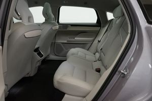 Volvo ES90 bild 6