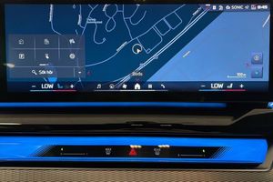 BMW i5 bild 13