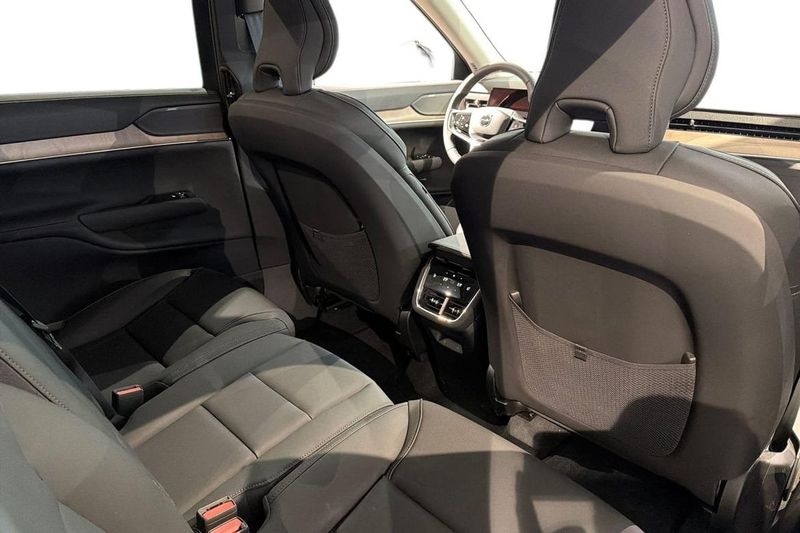 Volvo EX90 bild 7