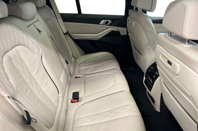 BMW X5 bild 7