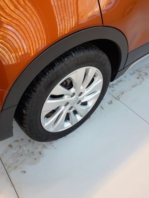 Suzuki S-CROSS bild 4