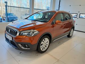 Suzuki S-CROSS bild 2