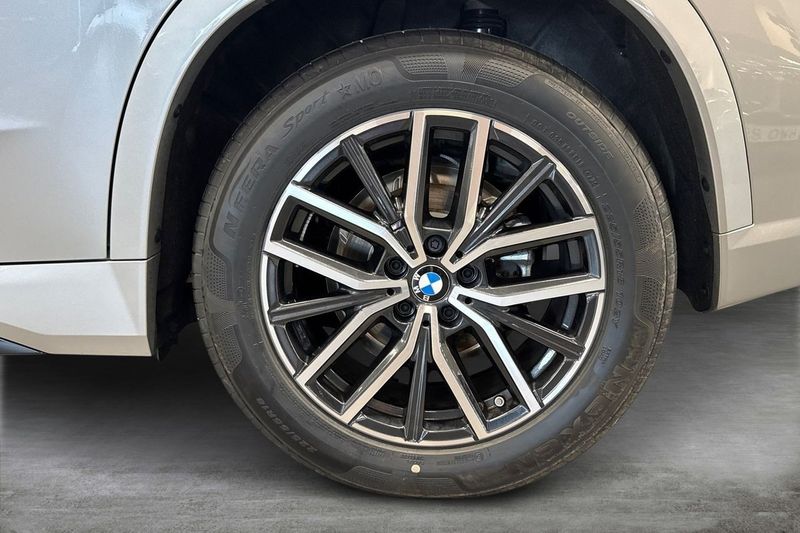 BMW X1 bild 14