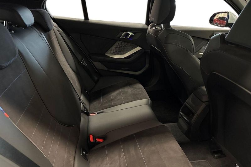 BMW 120 bild 7