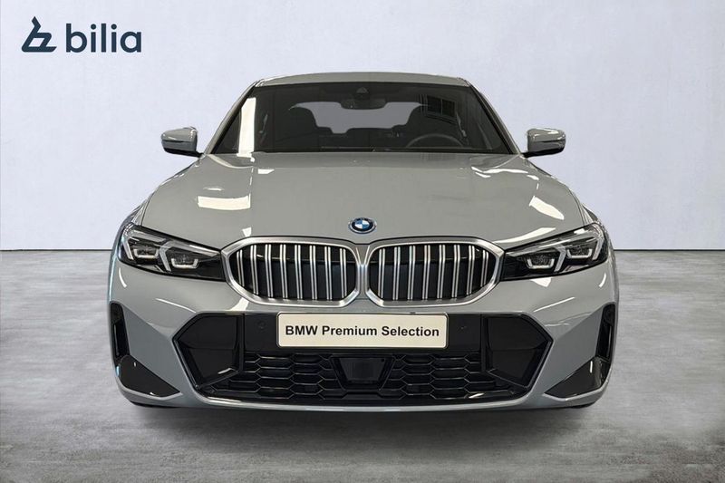 BMW 330 bild 5