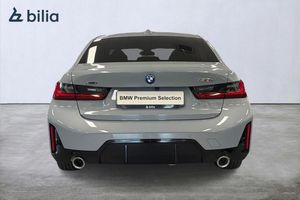 BMW 330 bild 4