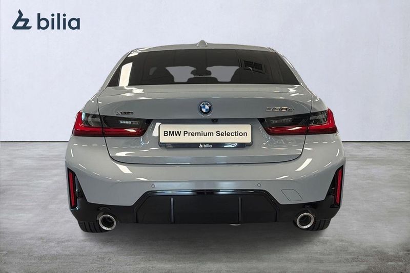BMW 330 bild 4