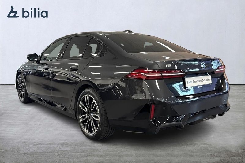 BMW i5 bild 2