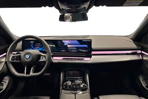 BMW i5 bild 8