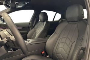 BMW i5 bild 12